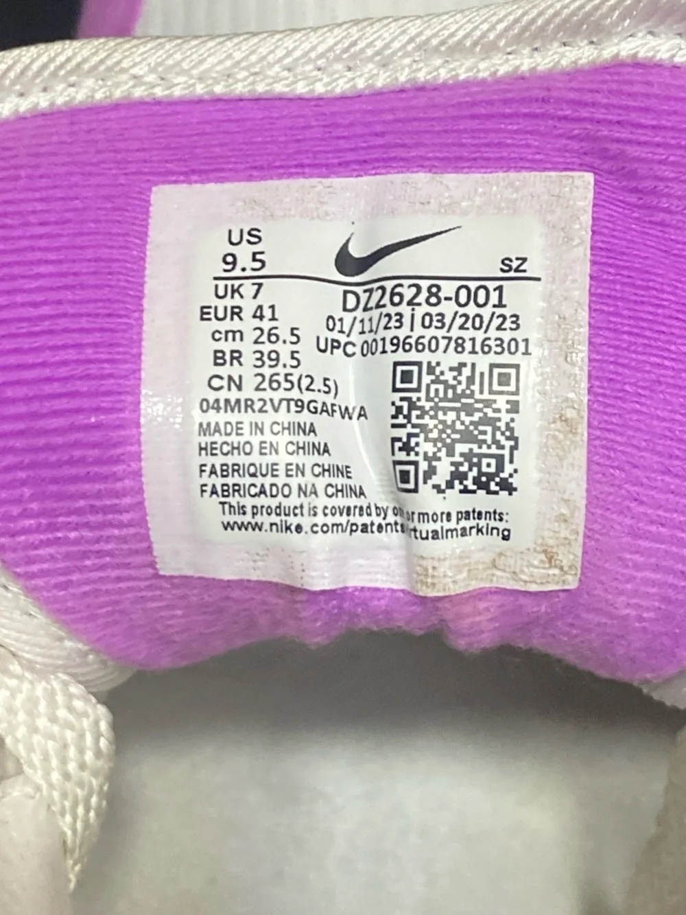 Nike Women’s Air Max Sneakers in Pink and Cream - Picture 2 of 8